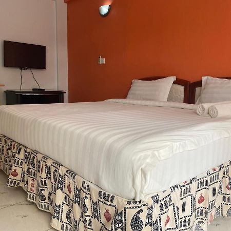 Panama Inn Moshi Bagian luar foto